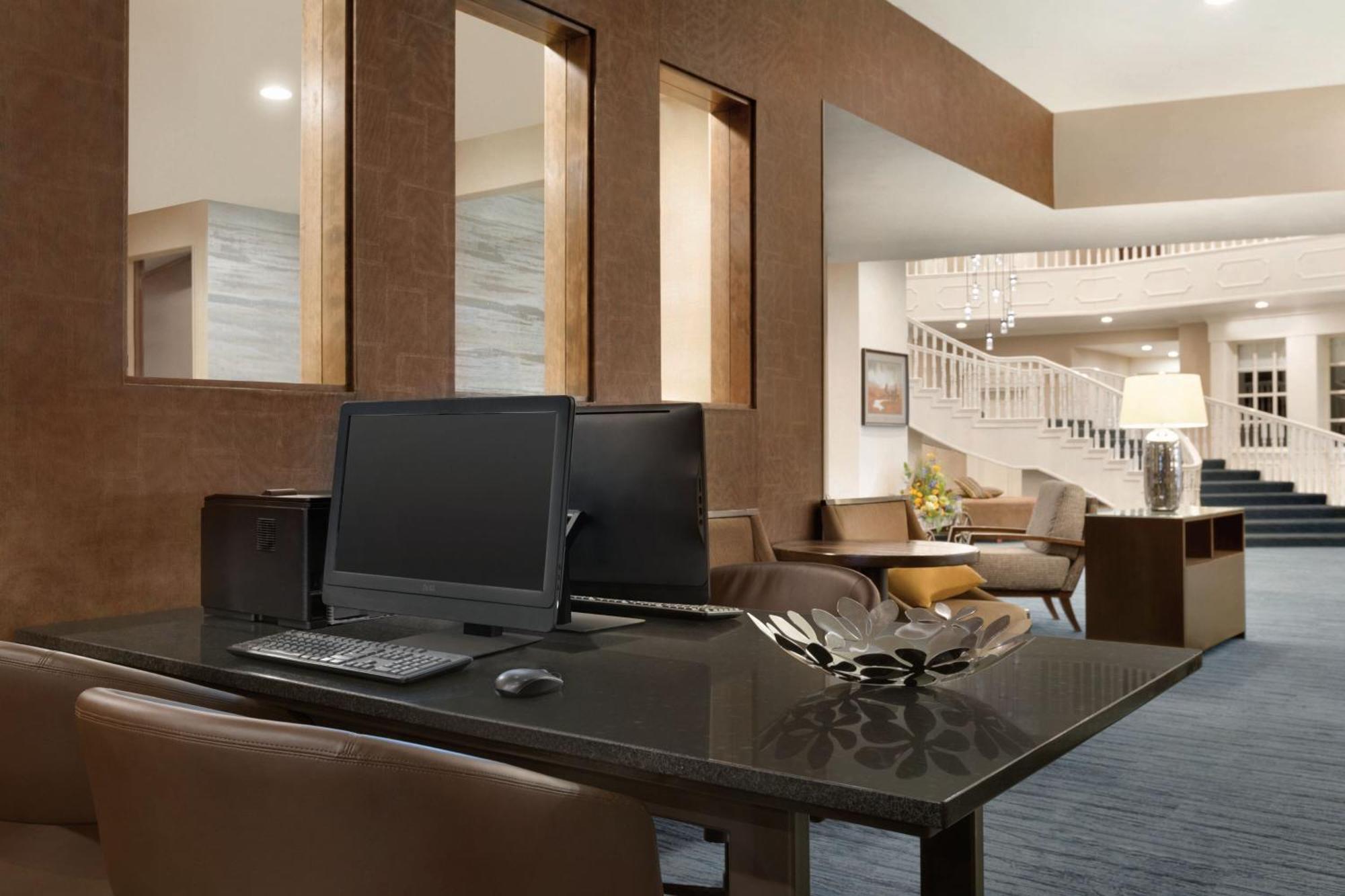 Delta Hotels By Marriott Helena Colonial Kültér fotó