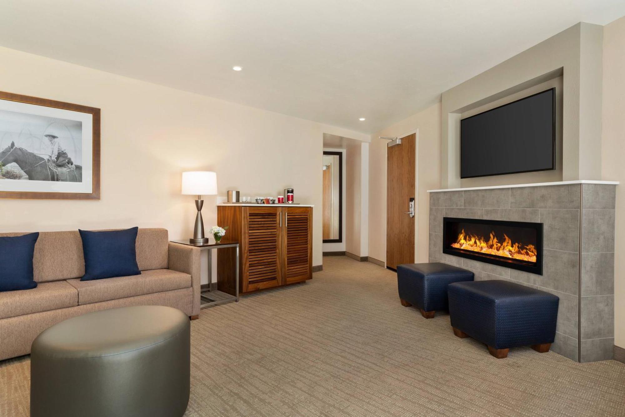 Delta Hotels By Marriott Helena Colonial Kültér fotó